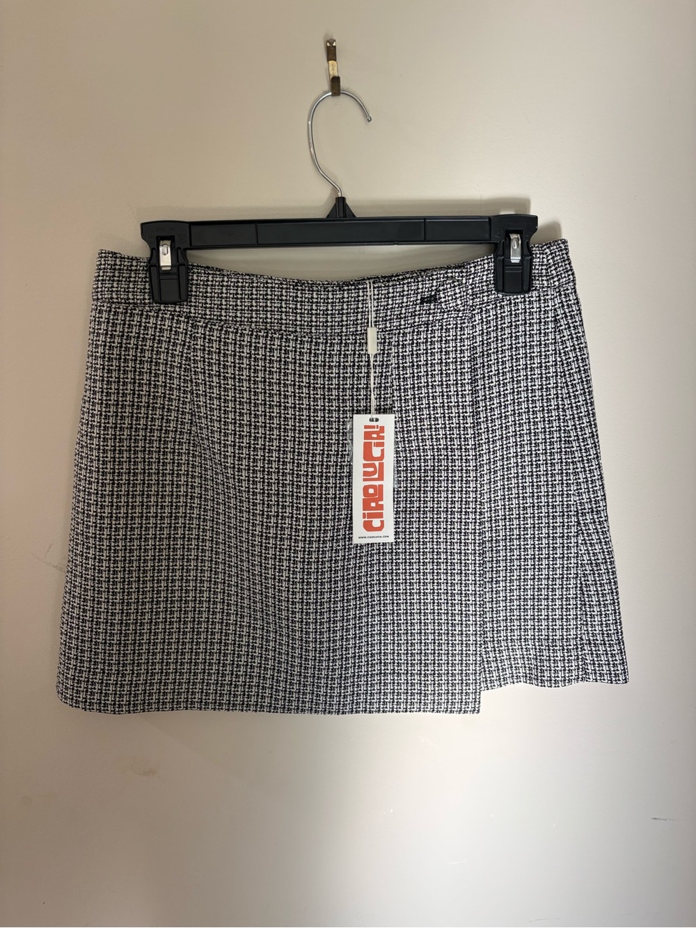 NEW CIAO LUCIA Tweed Luz Skirt